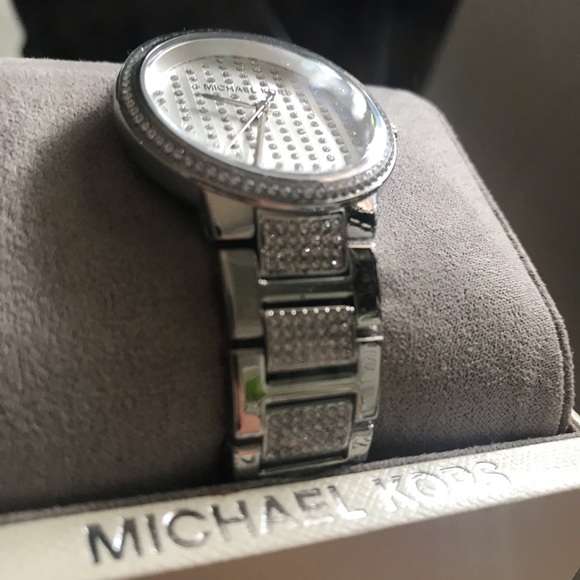 Michael Kors Silver rhinestone Glitzy Watch